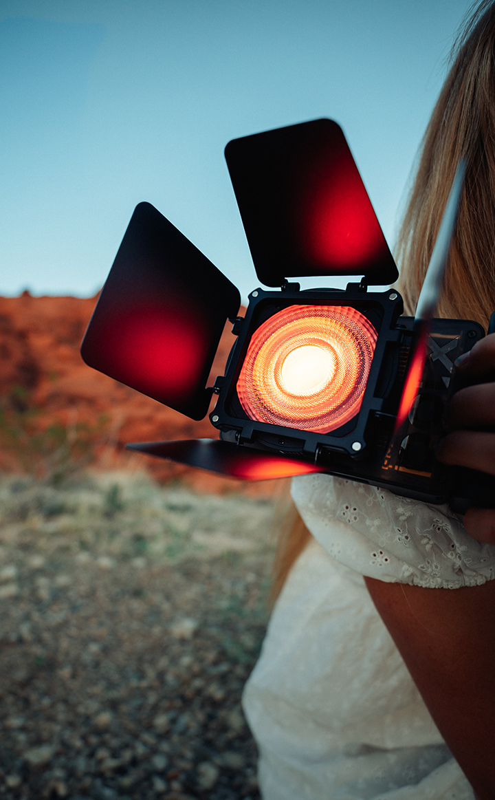 MOLUS X100 RGB 출시